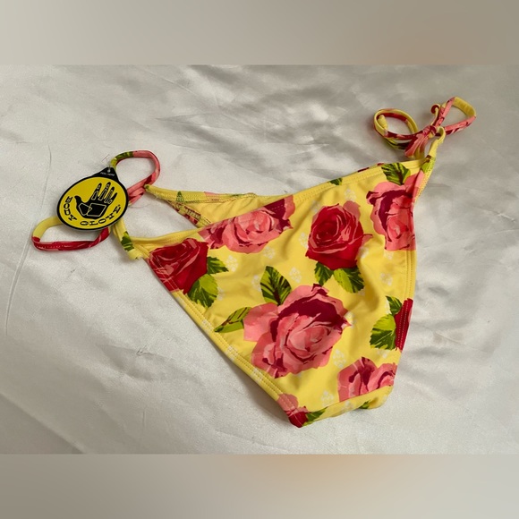 Body Glove Sunny Mango string bikini bottom. Women’s XS - Picture 3 of 5